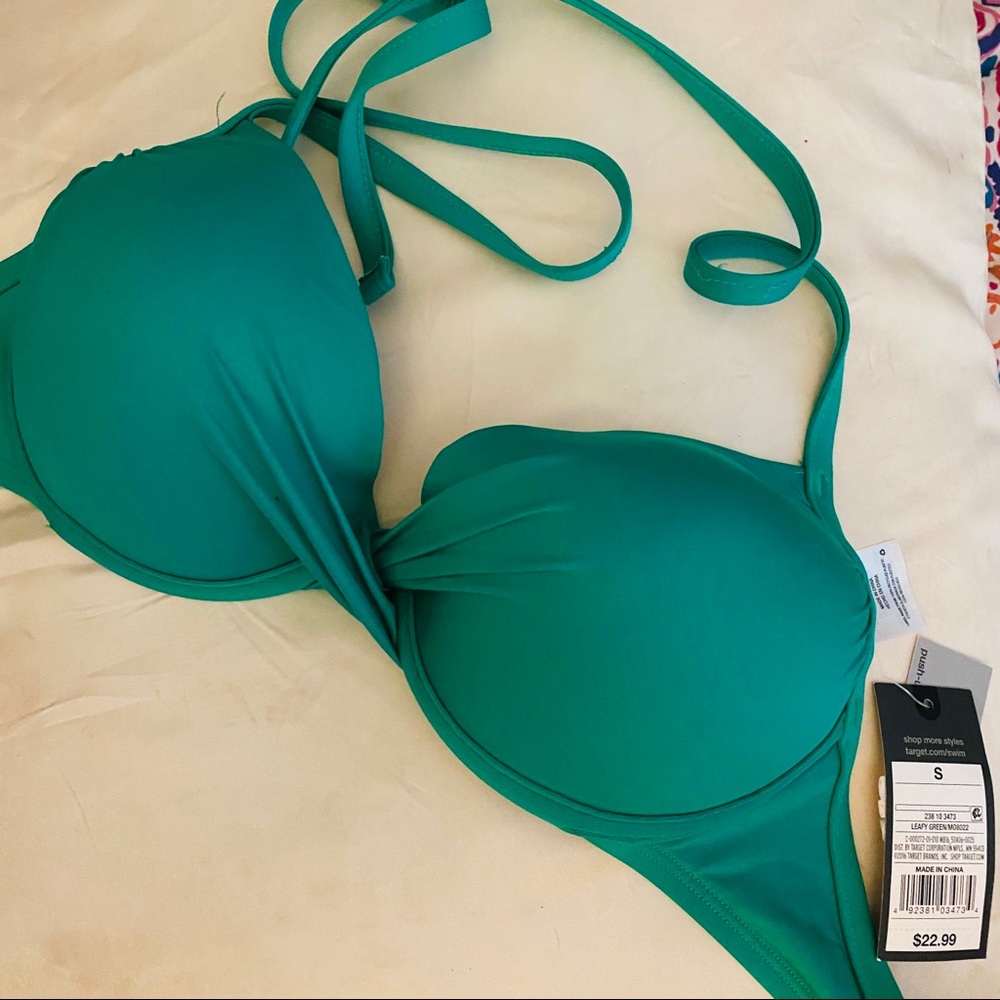 NWT Target Leafy Green Push Up bikini top